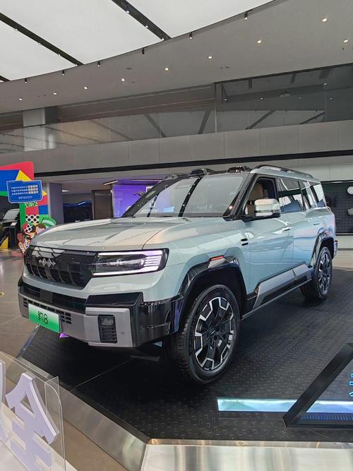 佛山98比亚迪方程豹硬派越野的爆款，英菲尼迪35周年与你共成长